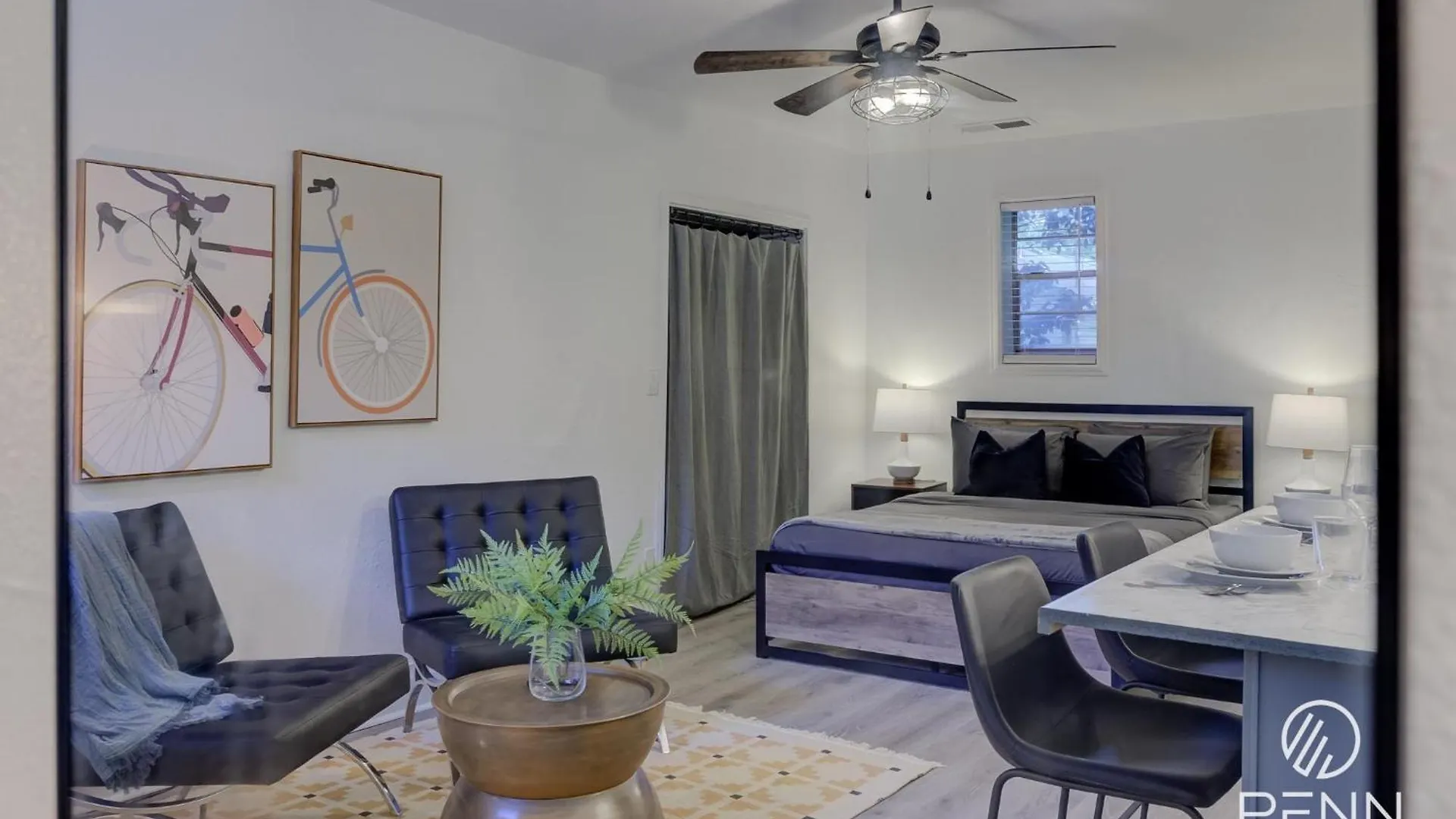 Central, Bright & Modern In Cooper Young Memphis United States