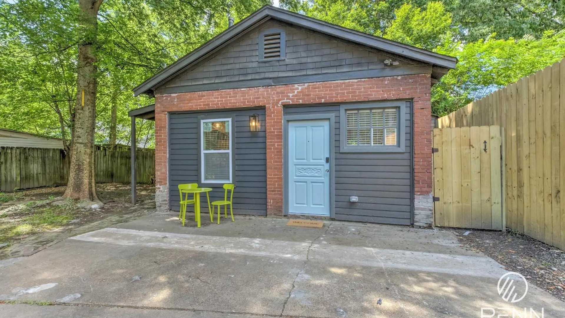 Central, Bright & Modern In Cooper Young Memphis 0*,