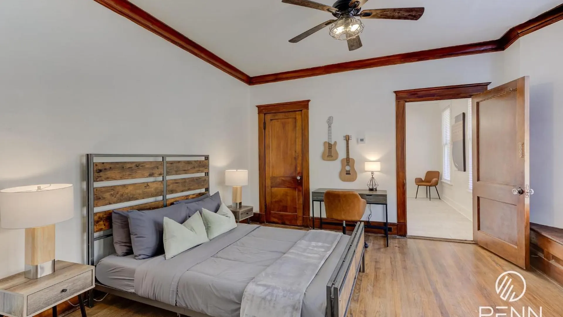 Central, Bright & Modern In Cooper Young Memphis United States
