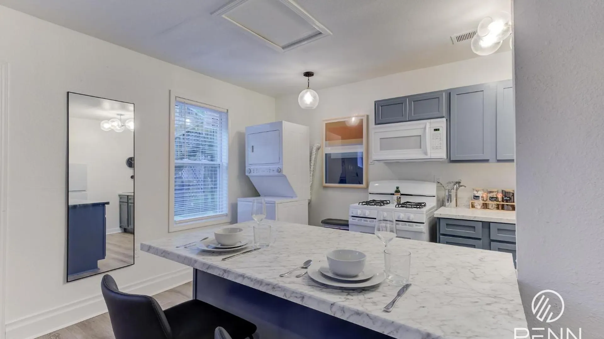 ממפיס Central, Bright & Modern In Cooper Young 0*,  ארצות הברית
