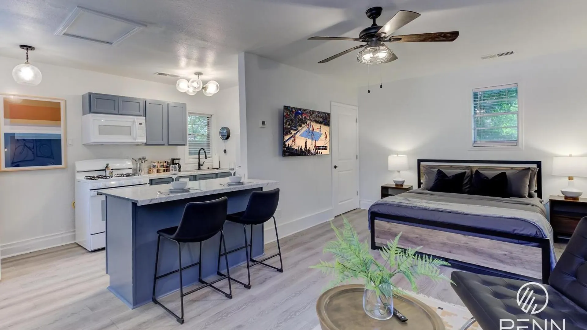 ממפיס Central, Bright & Modern In Cooper Young 0*,